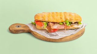 Франзела с прошуто крудо