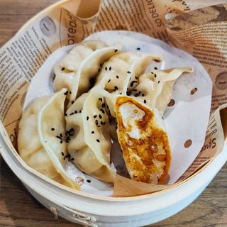 Gyoza De Pollo