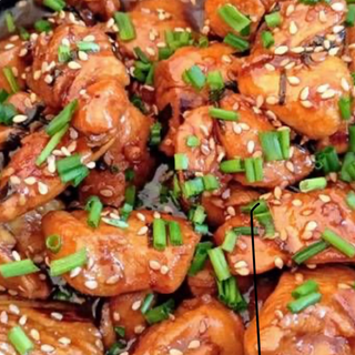 Pollo Con Salsa Teriyaki Y Sésamo