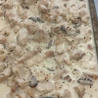 Pechuga al roquefort y patatas fritas 