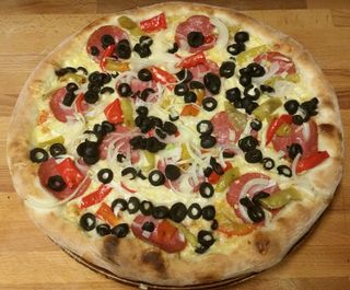 2.  PEPPERONI - Duża 32