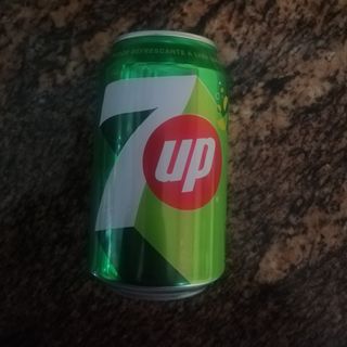 7UP 330.ML