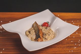 Risotto  sa lososom 350 gr