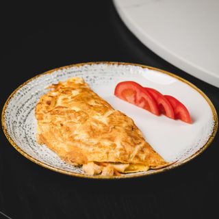 Omlet sa govedinom i sirom