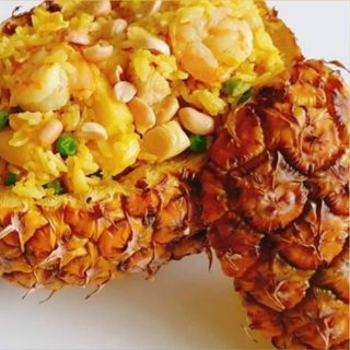 115 - Riso con Ananas / Rice with Pineapple / 鸡肉炒饭