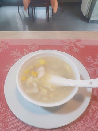 108. Zuppa mais con pollo