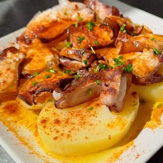 T. Pulpo a la gallega