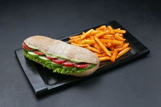 Կոմբո սալյամի սենդվիչ