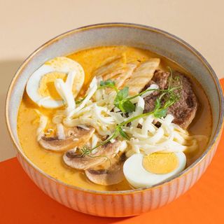 Рамен с яйцом