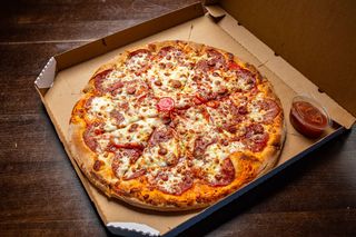 Pizza Romana Ø 32cm 1+1 GRATIS