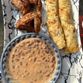 Chapati+coconut beans 