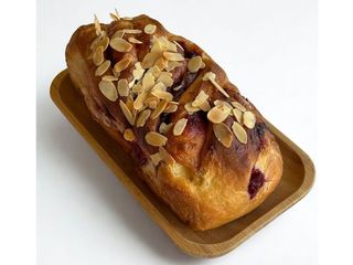 Пиріг з вишнею (500g)