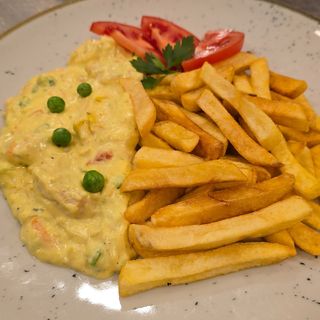 Piletina u curry sosu