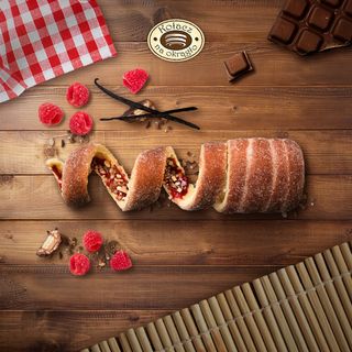 Kołacz z musem malinowym 