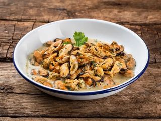 М'ясо мідій в часниковому соусі (200g)