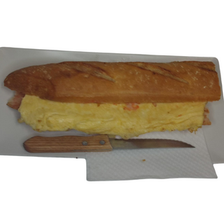 Bocadillo De Tortilla Al Gusto
