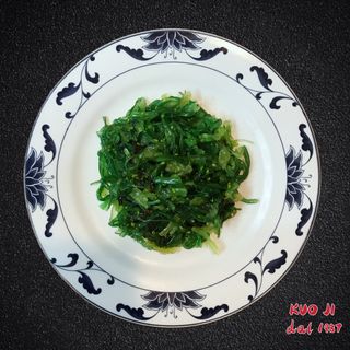 Goma wakame ( leggermente piccante)