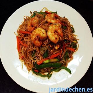 fideos chinos con gambas