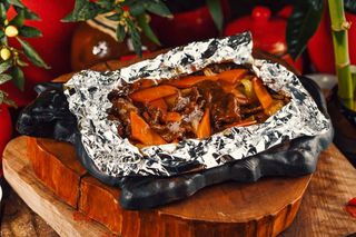 E10-შემწვარი ღორის ხორცი ,,თიებანი’’