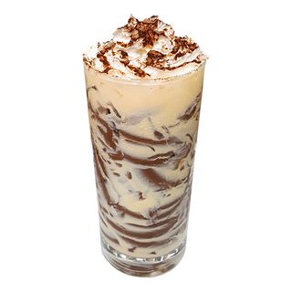 Matcha with cake cream and tapioca