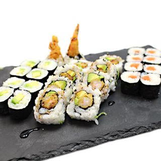 Sushi Combo Maki Uramaki Variado