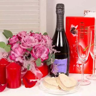 Cadou cu prosecco si trandafiri roz