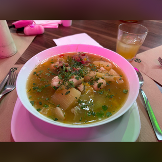 Sopa de costilla de ternera 