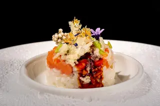041 Tartare salmon rice