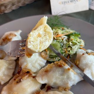 Pierogi ukraińskie 8 szt.