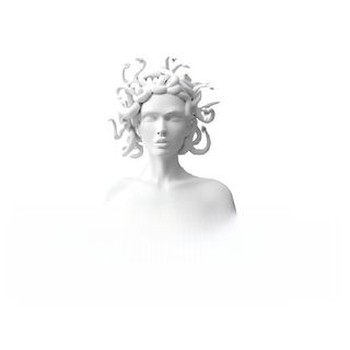 Свински уши с масло, чесън и пролетна салца