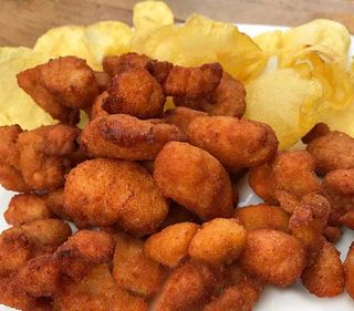 Lagrimitas De Pollo Con Salsa Miel Y Mostaza (Ración)