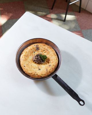 Tortilla de patata con tartufata (setas y trufa)