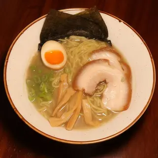 Ramen con caldo