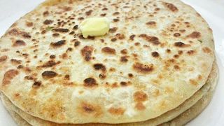 Stuffed Aloo Naan ( Potato Naan) with Raita