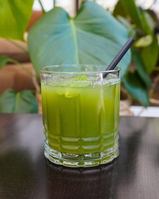 Green Is The New Black 350ml