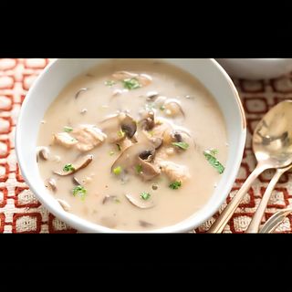 Mushroom Soup Veg/ Chicken