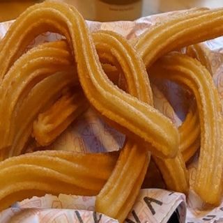 Churros madrileños para 4 personas (24 uds)