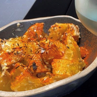 Bravas melosas de patata y boniato