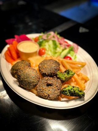 Talerz puszysty falafel (XXL)