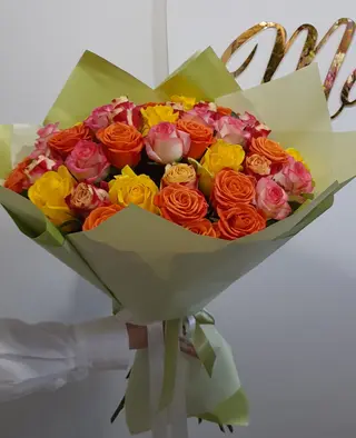 Bukiet kolorowych róż 50-60cm  -15szt