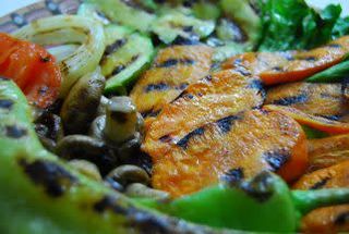 Пресни зеленчуци на скара