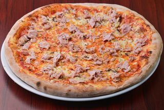 Pizza Mozaik tunjevina