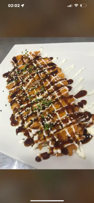 E19. Pollo Rebozado Japonés Y Salsa Teriyaki Mayonesa