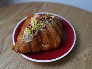 Pistachio Croissant