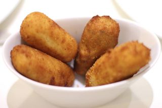 Croquetas de bacalao 