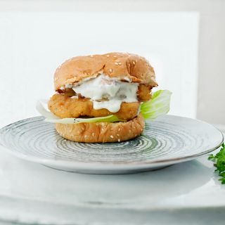 Hrskavi pileći burger 100g