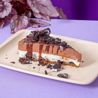 Cheesecake Chocolate Hazelnut & Cookies