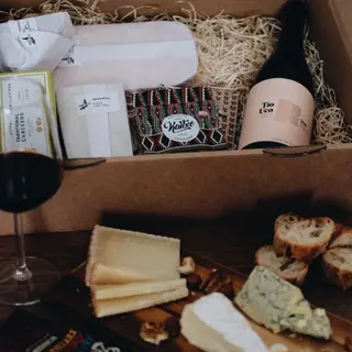 Kit Cata Queso + Vino
