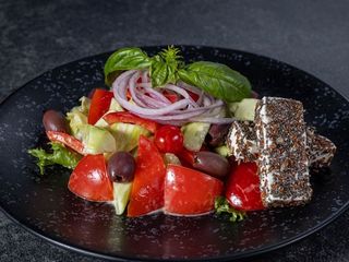 Салат грецький