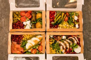 //Combo//Box + Postre + Bebida